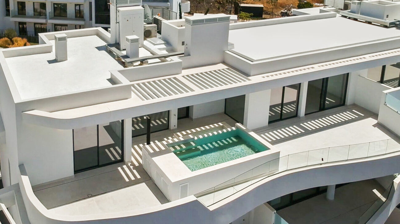 Apartment For Sale in Fuengirola, Málaga