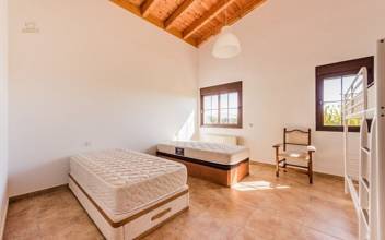 Thumbnail von Villa For Sale in Estepona, Málaga