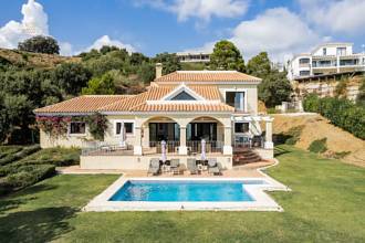 Thumbnail von Villa For Sale in Benahavis, Málaga