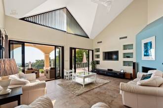 Thumbnail von Villa For Sale in Benahavis, Málaga