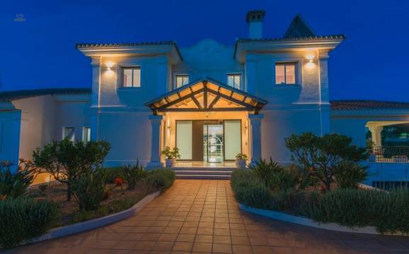  La Mairena Villa ES125847