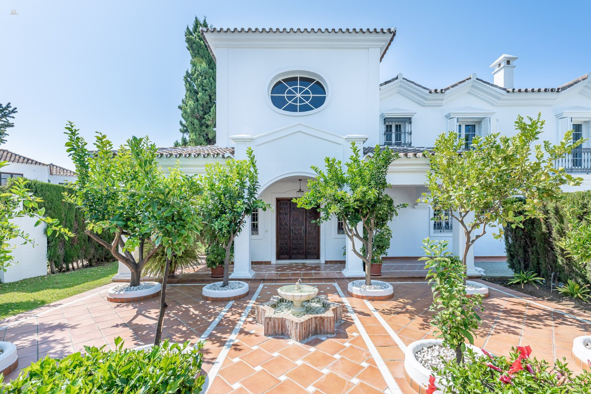 Thumbnail von Estepona Villa ES125596