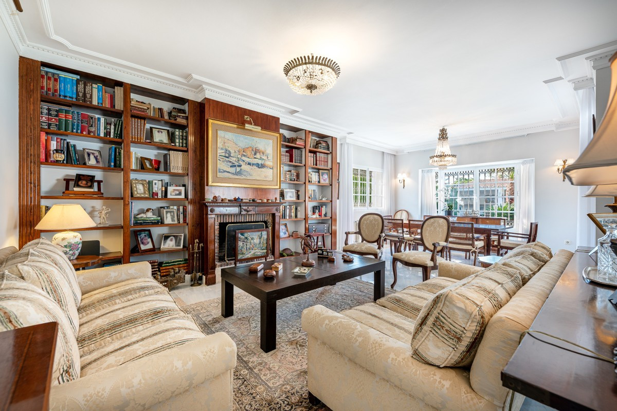 Thumbnail von Estepona Villa ES125596