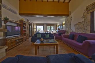 Thumbnail von Villa For Sale in Estepona, Málaga