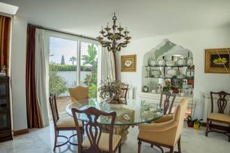 Thumbnail von Villa For Sale in Benalmadena, Málaga