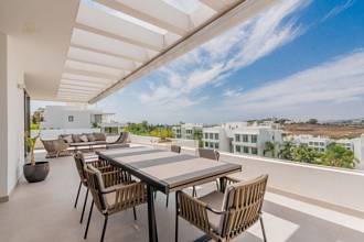 Thumbnail von Apartment For Sale in Benahavis, Málaga