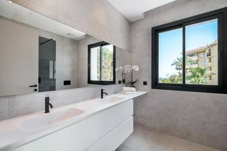 Thumbnail von Marbella Villa ES123669