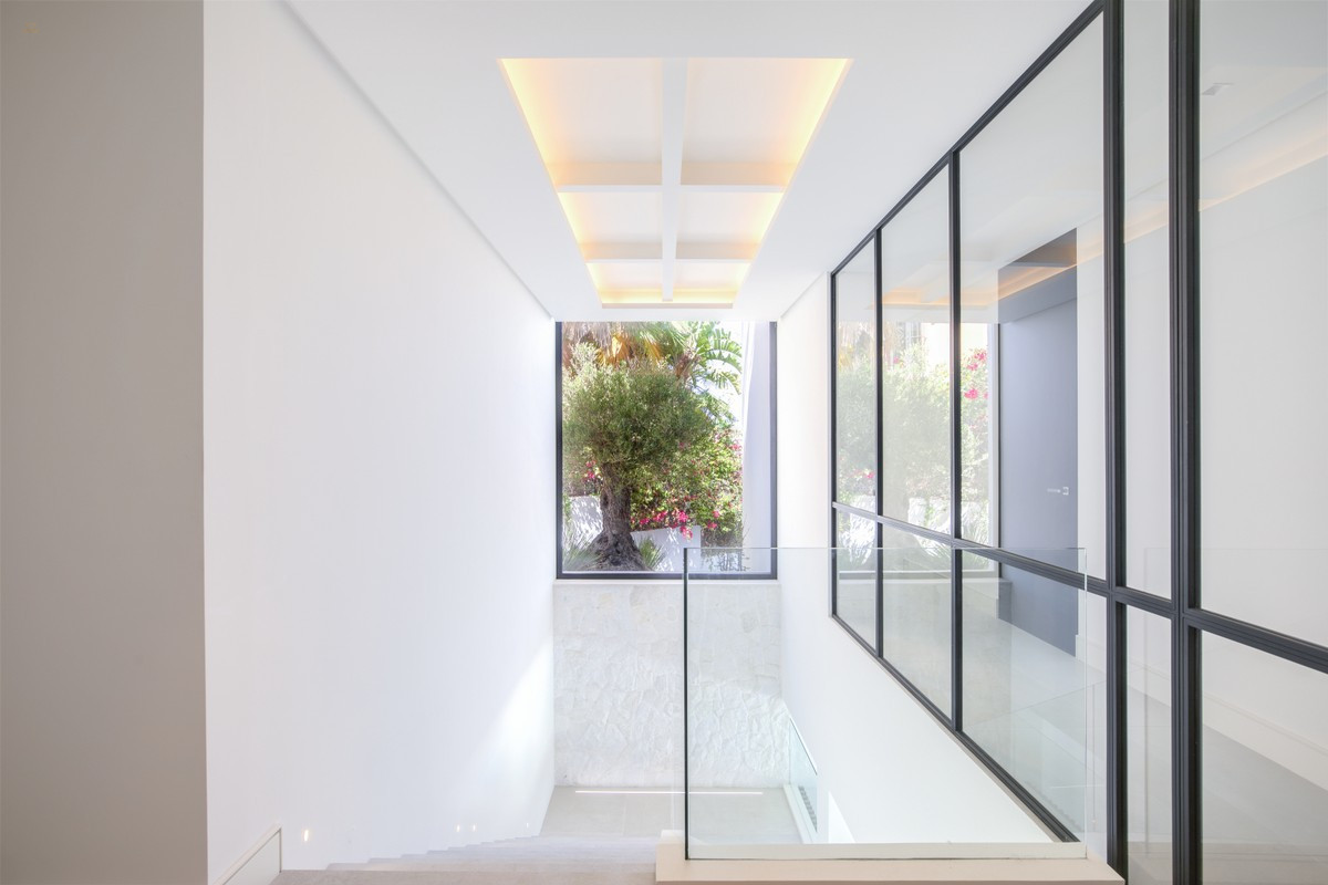 Thumbnail von Marbella Villa ES122654