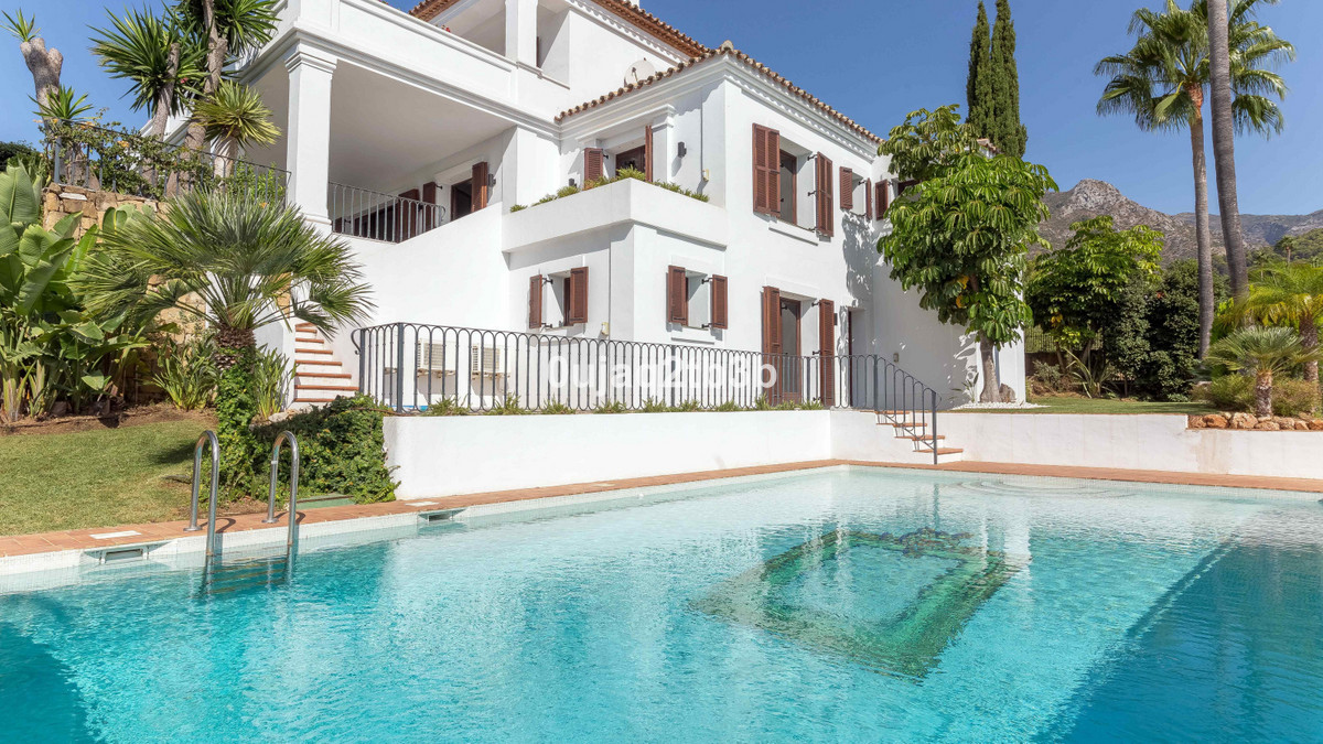  Marbella Villa ES122661