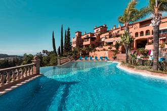 Thumbnail von Villa For Sale in Nueva Andalucia, Málaga