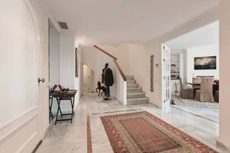 Thumbnail von Villa For Sale in Nueva Andalucia, Málaga