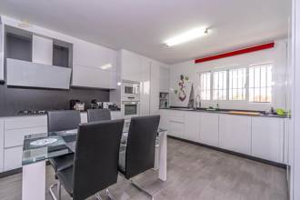 Thumbnail von Villa For Sale in Torrevieja, Alicante
