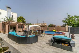 Thumbnail von Villa For Sale in Torrevieja, Alicante