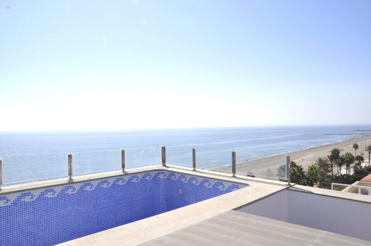 Apartment For Sale in Estepona, Málaga