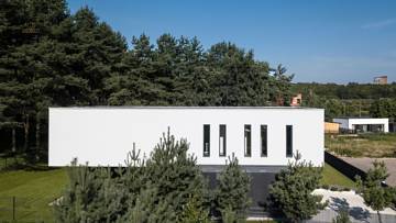 Thumbnail von Villa For Sale in Estepona, Málaga