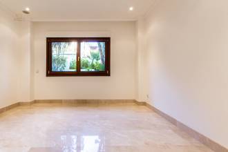 Thumbnail von Apartment For Sale im Marbella, Málaga