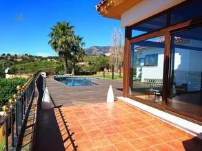 Thumbnail von Villa For Sale in Benalmadena, Málaga