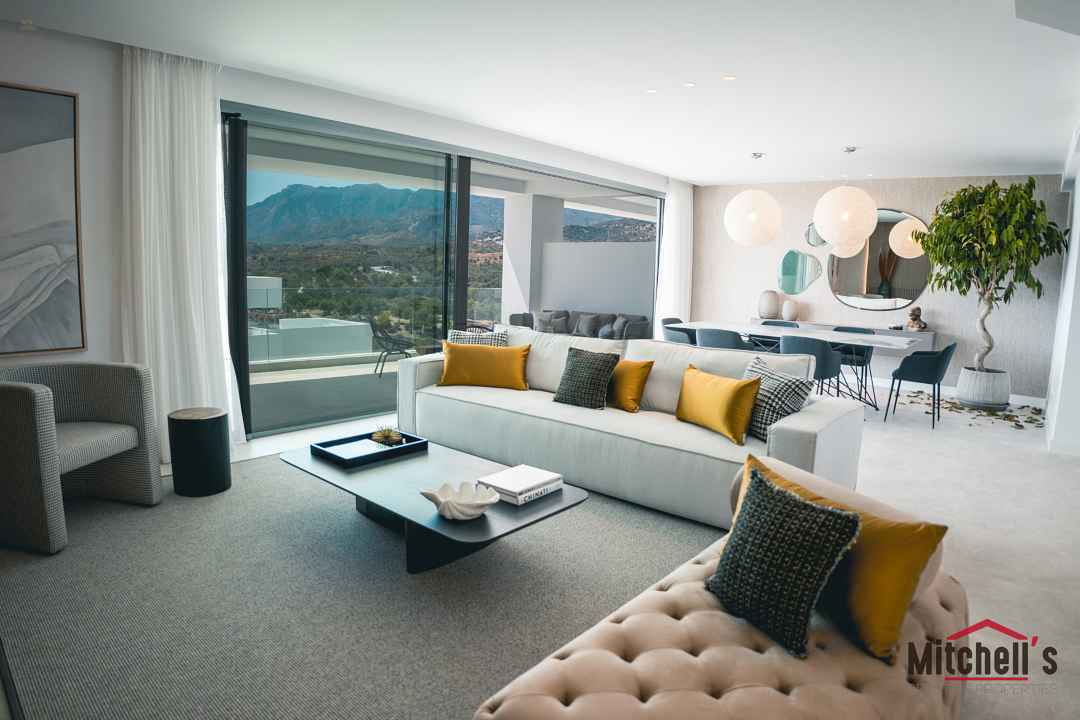 Apartment For Sale im Marbella, Málaga 