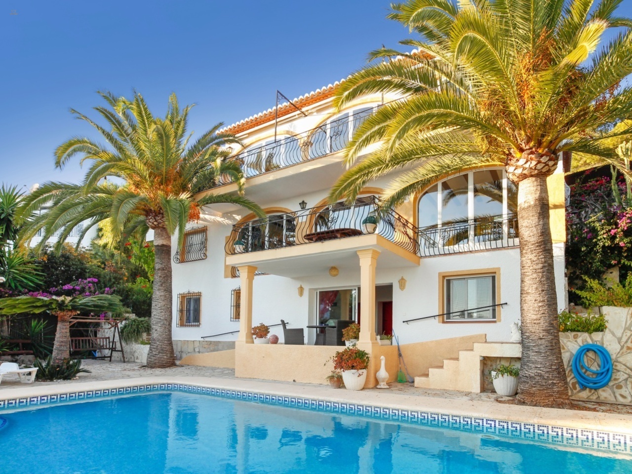 Villa For Sale in Javea, Alicante