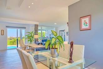 Thumbnail von Villa For Sale in Benalmadena, Málaga