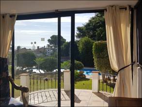 Thumbnail von Villa For Sale in Estepona, Málaga