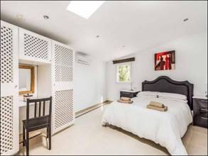 Thumbnail von Villa For Sale in Estepona, Málaga