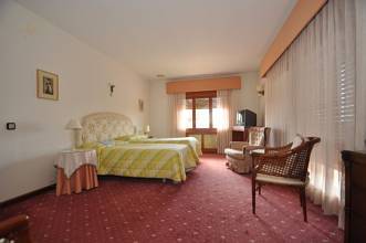 Thumbnail von Villa For Sale in Elda, Alicante