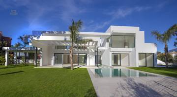 Thumbnail von Estepona Villa ES91383