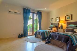 Thumbnail von Luxus-Villa in El Paraiso