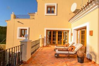 Thumbnail von Luxus-Villa in El Paraiso