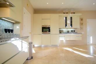 Thumbnail von Luxus-Villa in El Paraiso