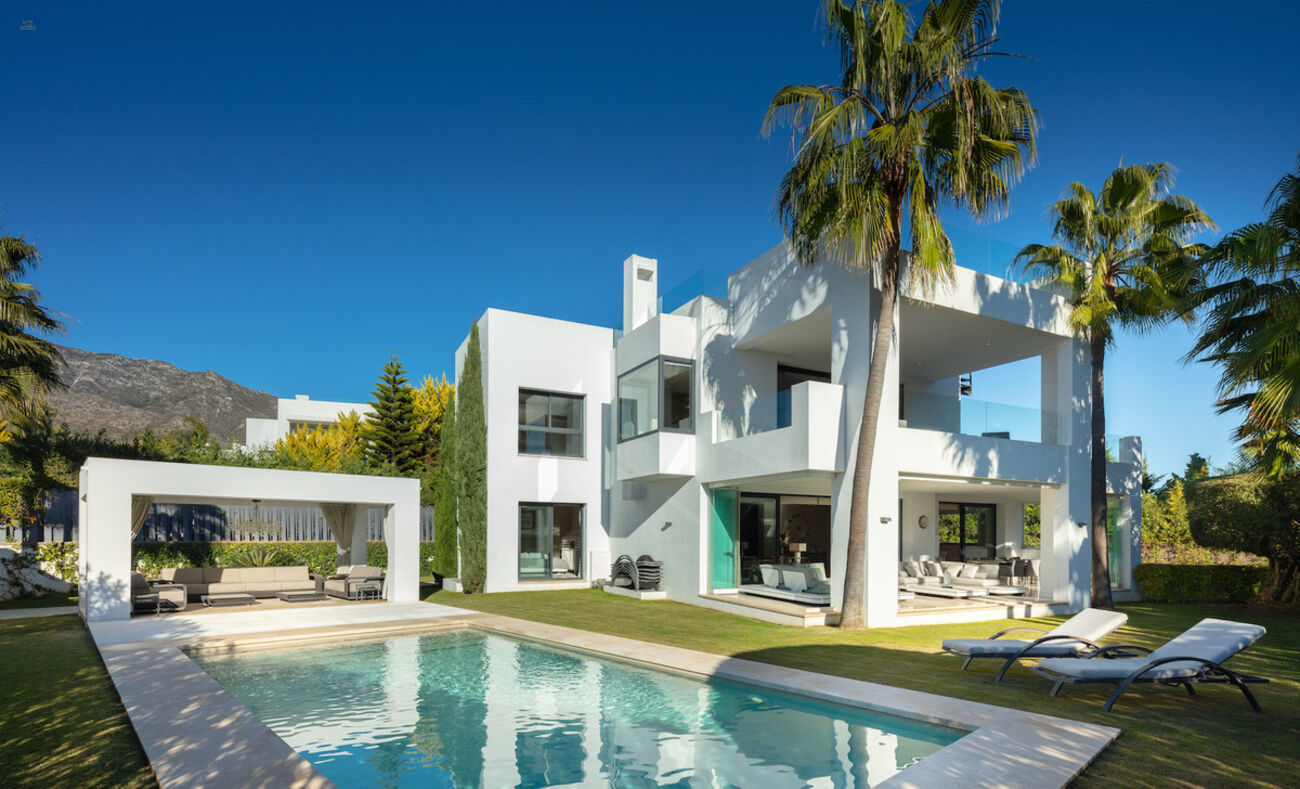  The Golden Mile Villa ES136093