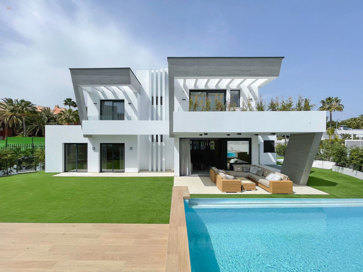 Puerto Banús Villa ES136102