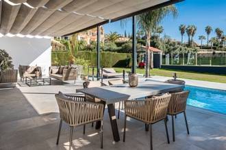 Thumbnail von Luxus-Villa in Nueva Andalucia R2836781