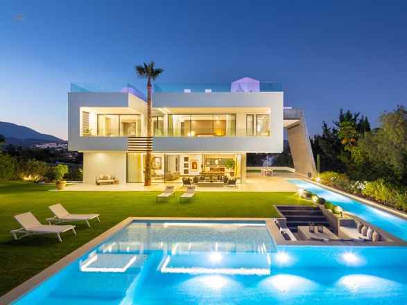  Marbella Villa ES132234