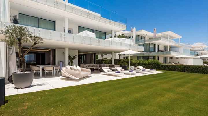  New Golden Mile Apartment ES131772