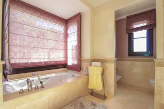 Thumbnail von Benahavis Villa ES130209