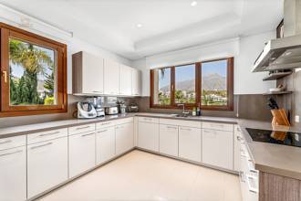 Thumbnail von Marbella Villa ES130221