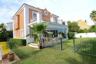 Thumbnail von Luxus-Villa in La Duquesa R2786066