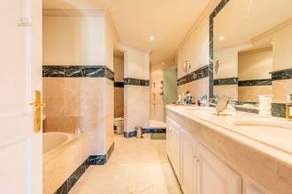 Thumbnail von Benahavis Villa ES136351