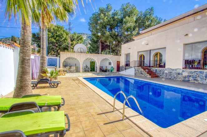 Villa For Sale in Albir, Alicante