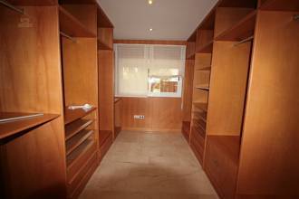 Thumbnail von Villa For Sale in Sierrezuela, Málaga