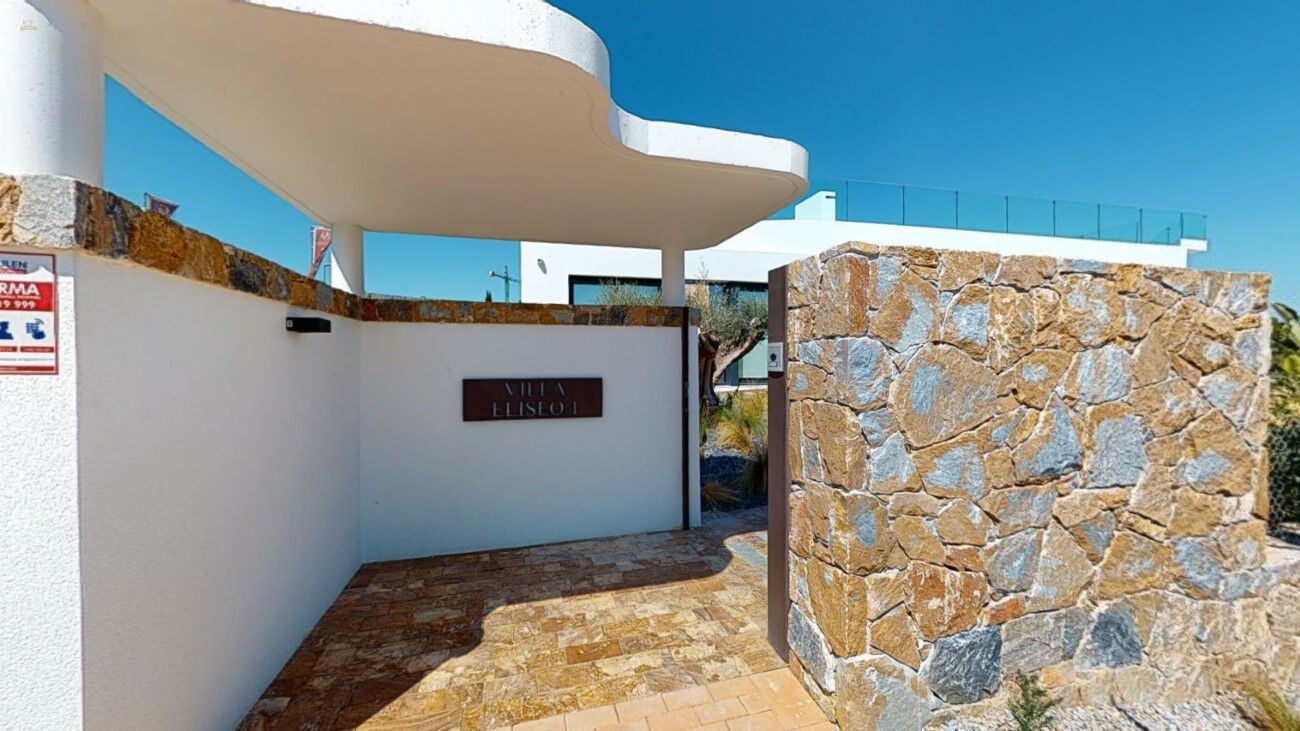 Villa For Sale in Campoamor, Alicante