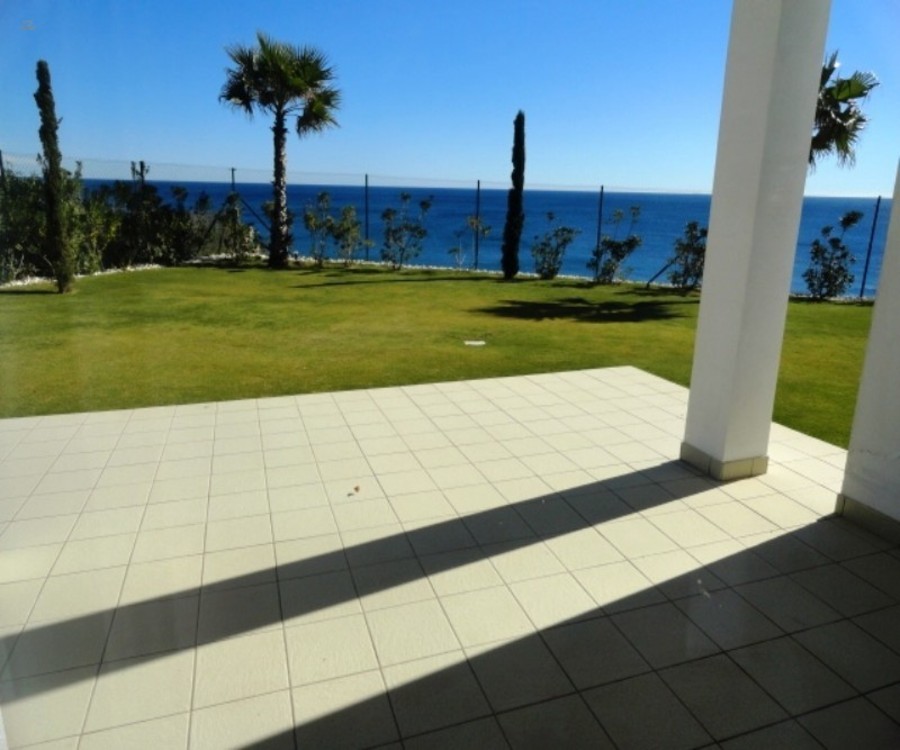 Thumbnail von Luxus-Villa in Manilva R2834561