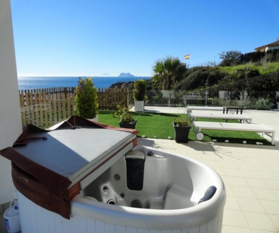 Thumbnail von Luxus-Villa in Manilva R2834561