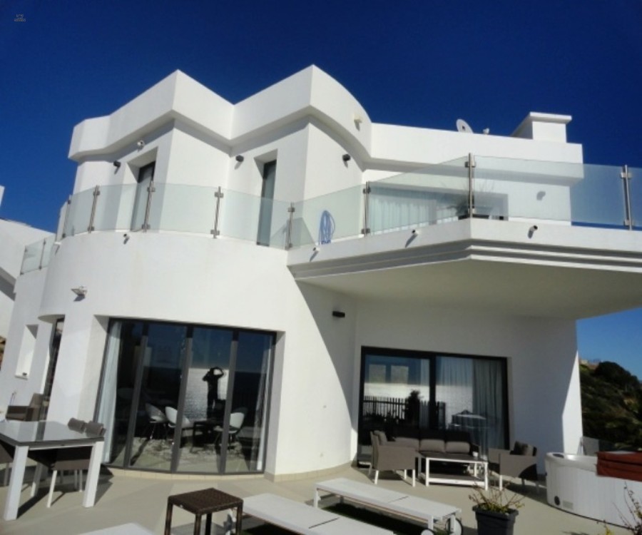 Thumbnail von Luxus-Villa in Manilva R2834561