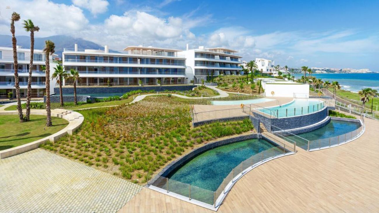 Apartment For Sale in Estepona, Málaga