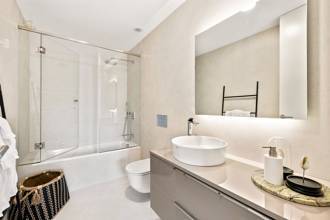 Thumbnail von Apartment For Sale in Estepona, Málaga