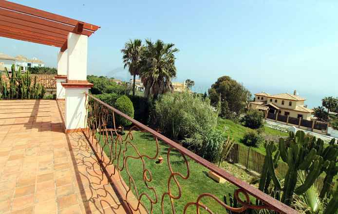 Villa For Sale in Manilva, Málaga