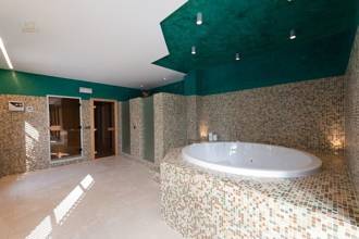 Thumbnail von Apartment For Sale in Estepona, Málaga